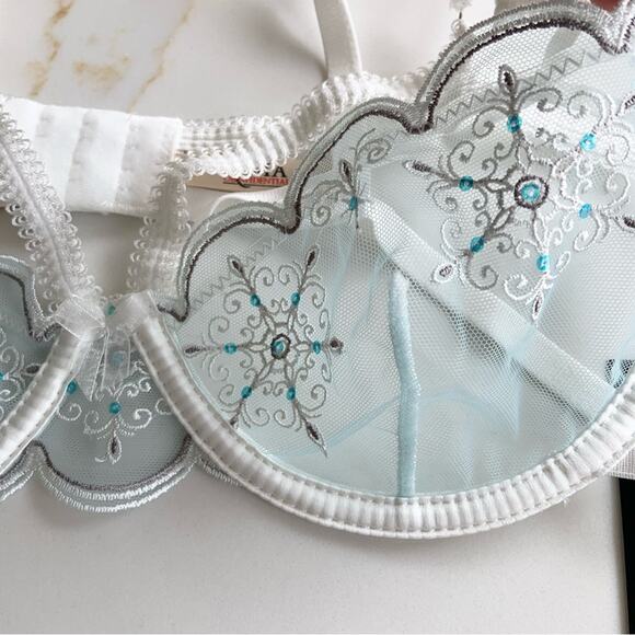 Roma Confidential Snow Queen Snowflake Metallic Sequin Bra Size Small NEW - Picture 12 of 16